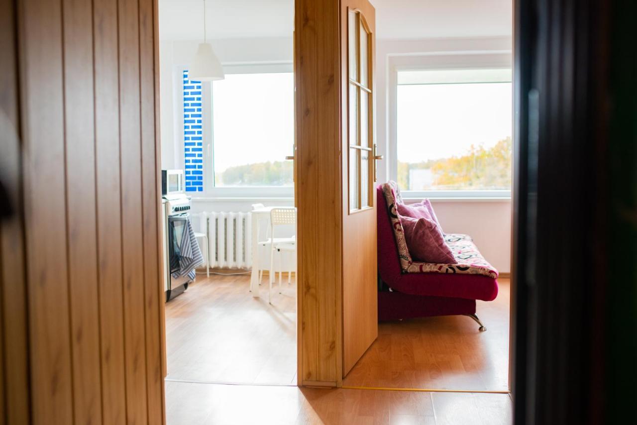 Centro Apartamentai Naujoji Akmene Exteriör bild